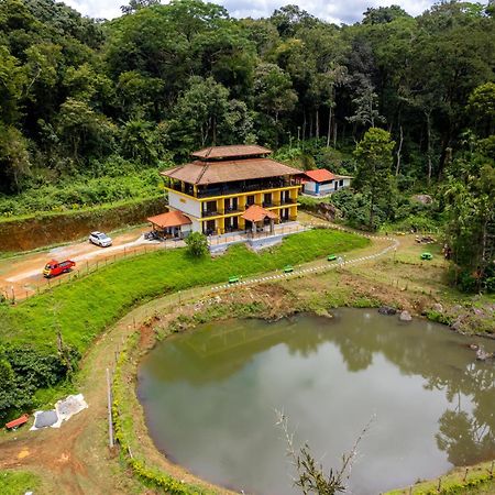 The Hosteller Coorg Rainforest, Madikeri Buitenkant foto